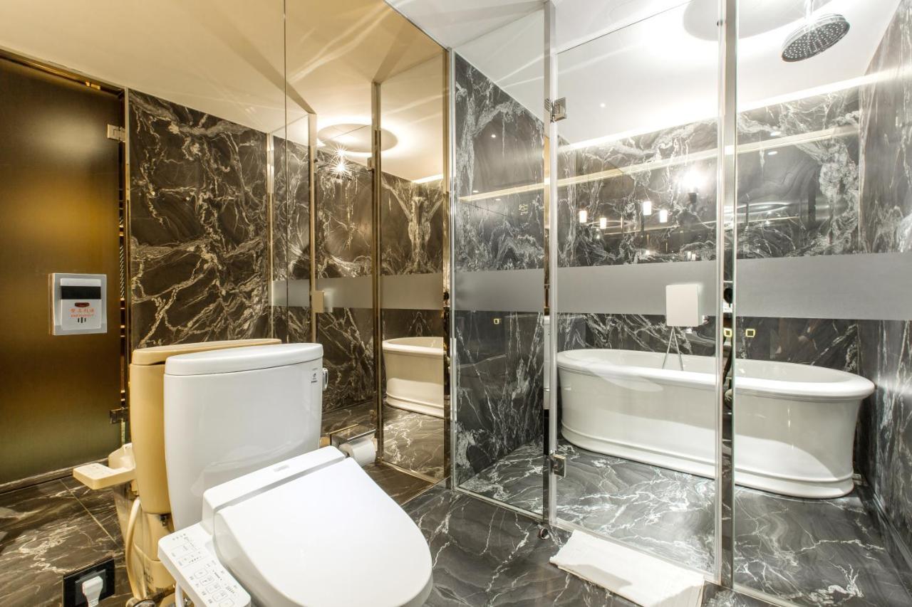 Inhouse Hotel Grand Tchaj-čung Pokoj fotografie