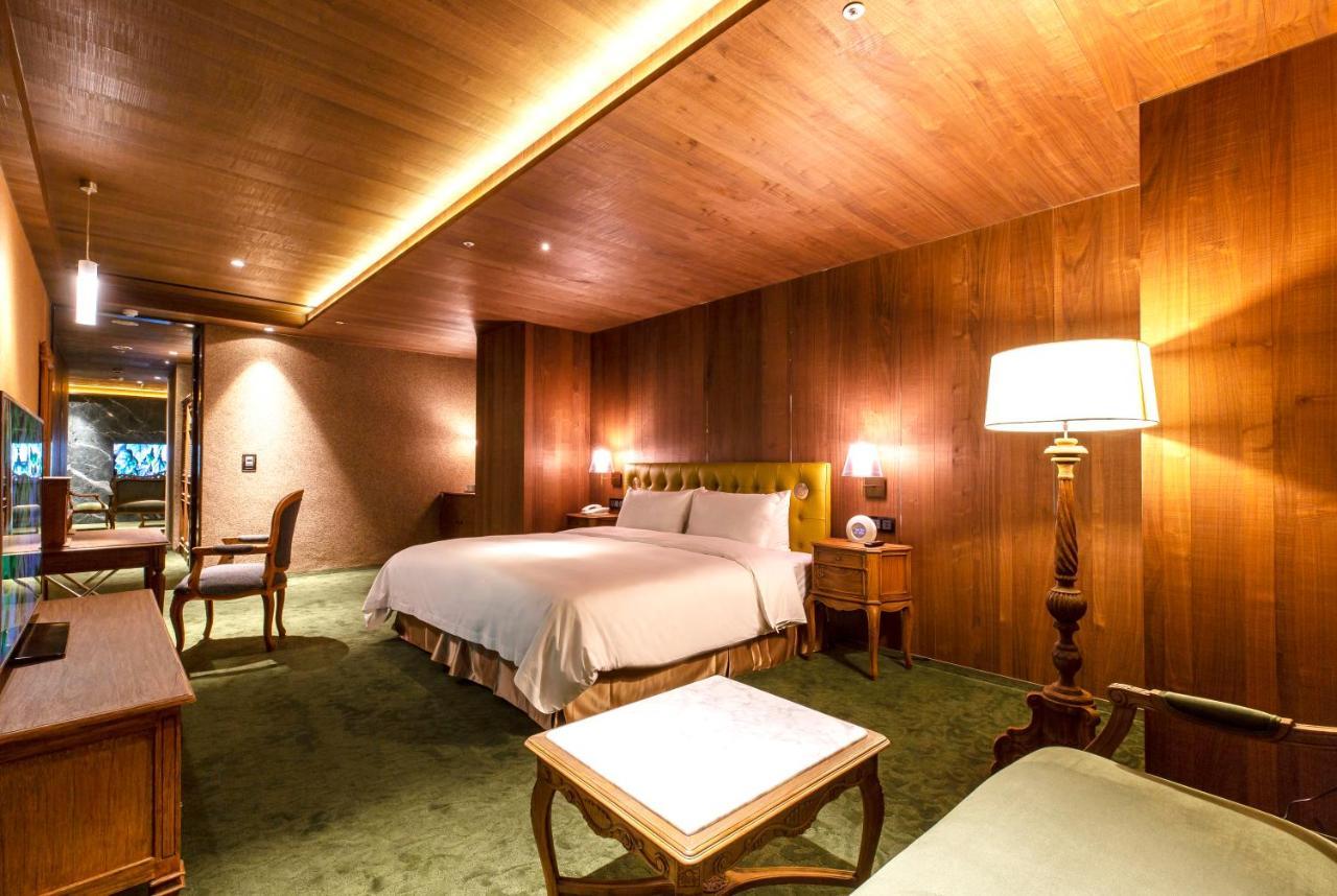 Inhouse Hotel Grand Tchaj-čung Pokoj fotografie